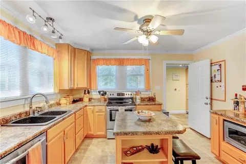 Kitchen - 925 Sunset Dr, Salisbury, NC 28147 photo 1 of 5