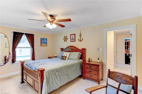 Bedroom - 925 Sunset Dr, Salisbury, NC 28147 photo 5 of 8