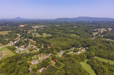 106 Oak Pointe Dr, King, NC 27021 photo 39