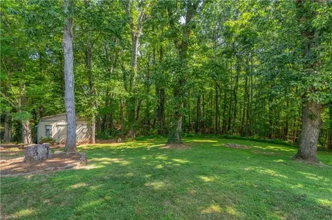 106 Oak Pointe Dr, King, NC 27021 photo 34