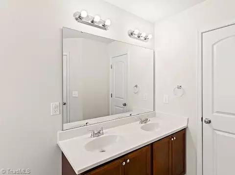 Bath - 136 Kutter Dr, Elon, NC 27244 photo 3 of 4