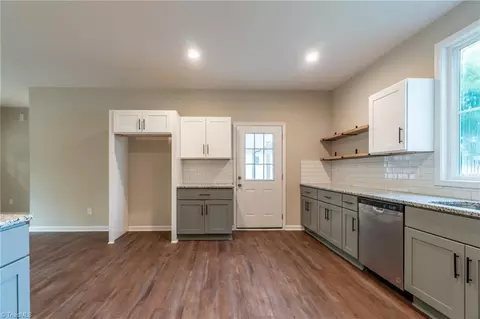 Entry Way - 307 4th St, High Point, NC 27260 photo 3 of 4