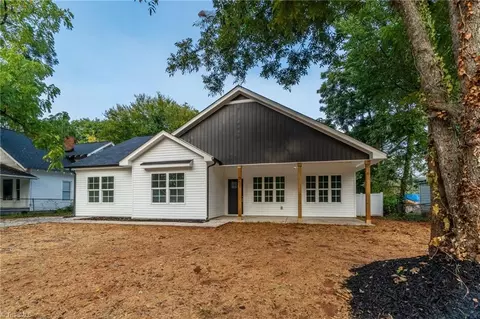 307 4th St, High Point, NC 27260