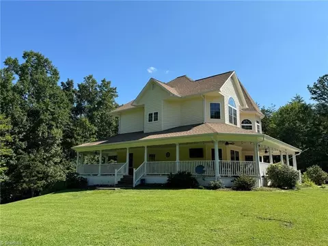 Exterior - 336 Benge Dr, Elkin, NC 28621 photo 3 of 11