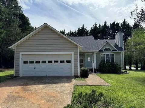 101 Culler Way, King, NC 27021