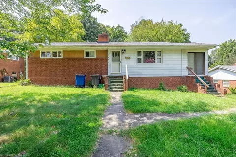 2840 Konnoak Dr, Winston Salem, NC 27127