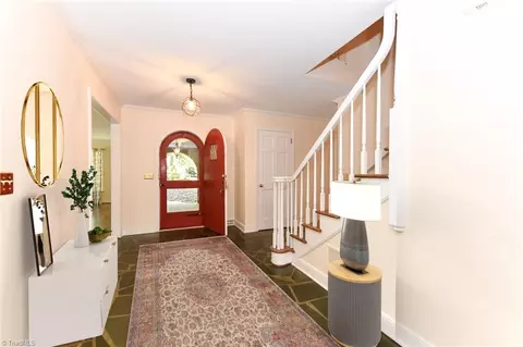 1721 Hobbs Rd, Greensboro, NC 27410