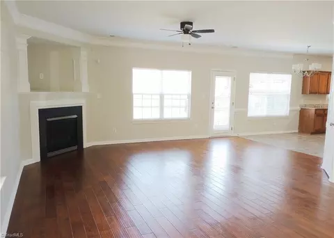 Living - 846 Hedgepath Ter, High Point, NC 27265 photo 3 of 4