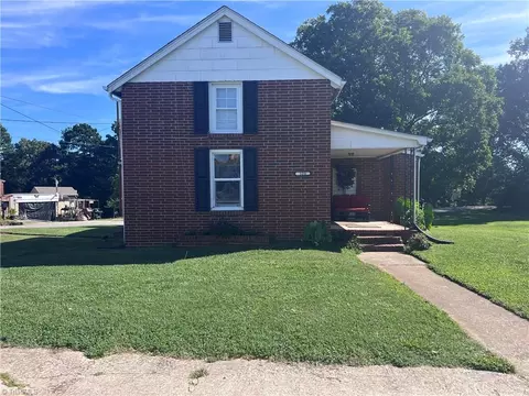 322 Highway St, Madison, NC 27025