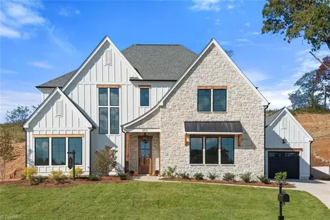 553 Brookberry Farm Cir, Winston Salem, NC 27106