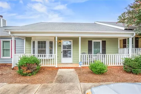 814 Guilford College Rd #136, Greensboro, NC 27409