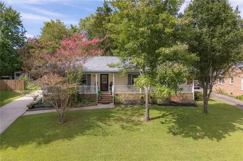 5518 Robinridge Rd, Greensboro, NC 27410