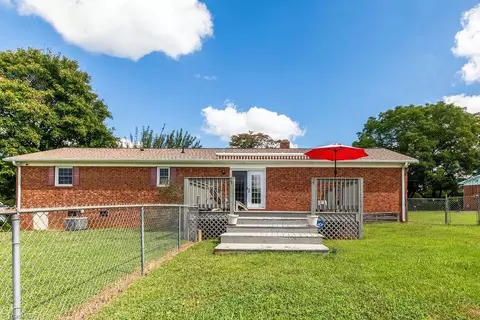 Exterior - 4131 Skyview Ct, Trinity, NC 27370 photo 6 of 8