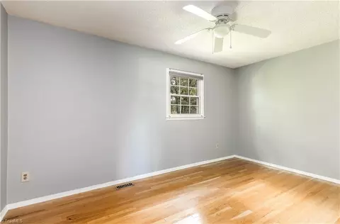 Bedroom - 4131 Skyview Ct, Trinity, NC 27370 photo 4 of 4