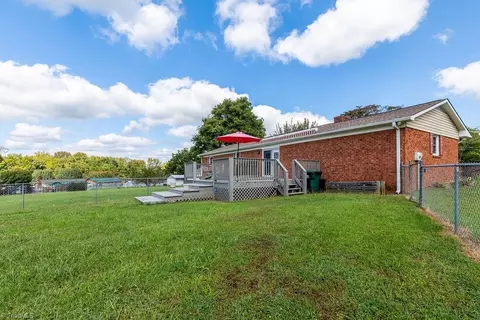 Exterior - 4131 Skyview Ct, Trinity, NC 27370 photo 8 of 8
