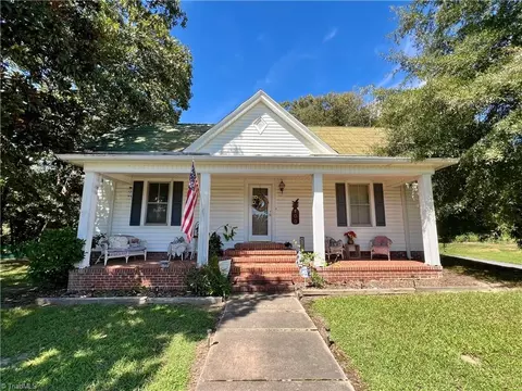 100 Cardwell St W, Madison, NC 27025