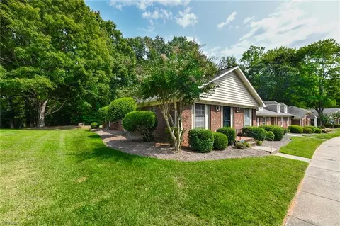 Exterior - 5002 Tower Rd #D, Greensboro, NC 27410 photo 2 of 4