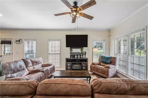 454 Saddlebred Loop, Stokesdale, NC 27357 photo 5