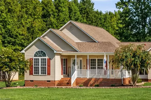 454 Saddlebred Loop, Stokesdale, NC 27357 photo 2