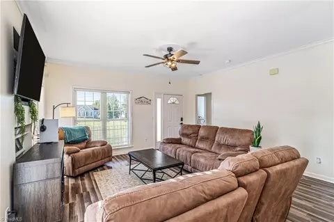454 Saddlebred Loop, Stokesdale, NC 27357 photo 6
