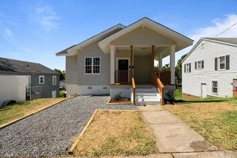 828 Cameron Ave N, Winston Salem, NC 27101