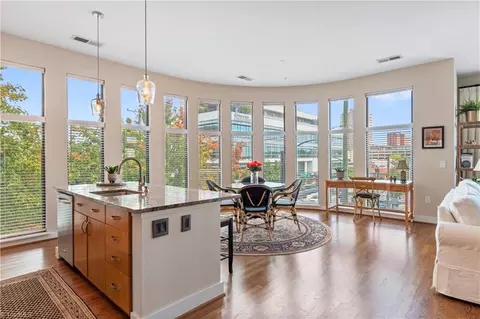 810 4th St W #312, Winston Salem, NC 27101