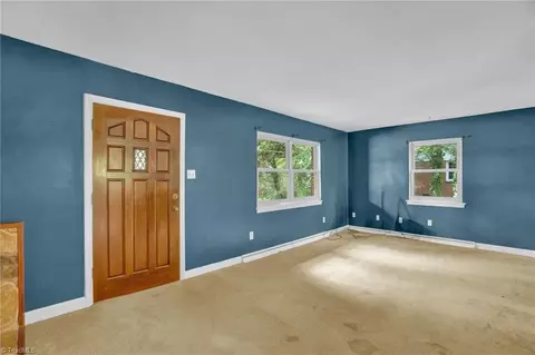 709 Summit Rd, High Point, NC 27265 photo 7