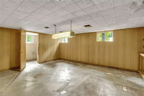 709 Summit Rd, High Point, NC 27265 photo 21