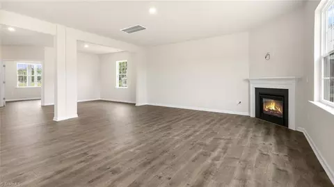 6938 Saddlebred Dr, Trinity, NC 27370 photo 3