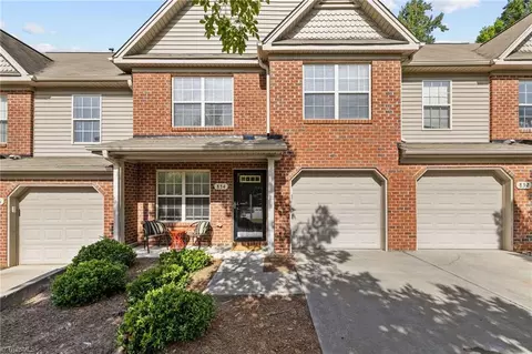 834 Jarman Dr, Jamestown, NC 27282