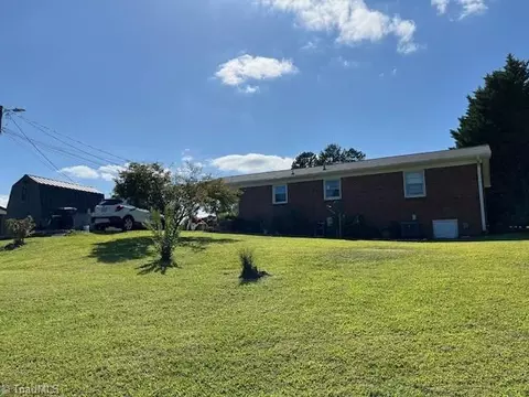 Exterior - 4534 Peace Rd, Trinity, NC 27370 photo 2 of 3