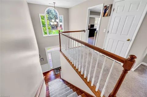 Entry Way - 4014 Quarter Gate Dr, High Point, NC 27265 photo 2 of 3