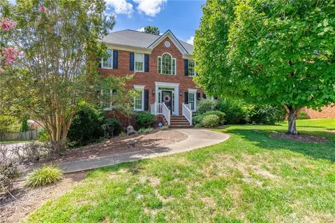 4014 Quarter Gate Dr, High Point, NC 27265