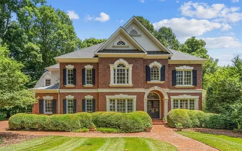 1 Blue Gill Cv, Greensboro, NC 27455
