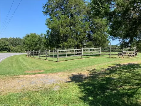 8021 Nc Highway 47, Lexington, NC 27292
