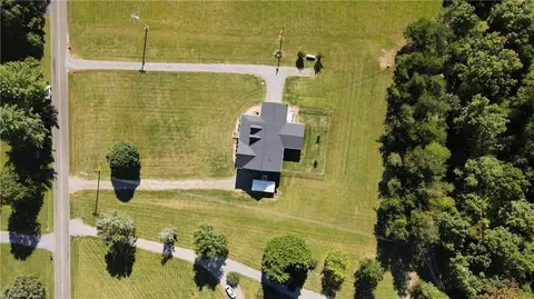 View/Area - 227 Precinct Rd, Pilot Mountain, NC 27041 photo 2 of 6
