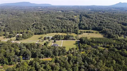 View/Area - 227 Precinct Rd, Pilot Mountain, NC 27041 photo 5 of 6