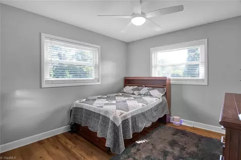 305 Hampton Dr, High Point, NC 27265 photo 21