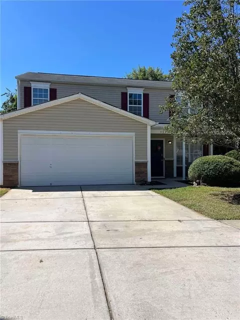 5295 Liberty Hall Cir, Winston Salem, NC 27106