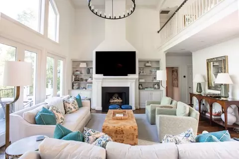 Living - 4233 Lupton Ct, High Point, NC 27262 photo 1 of 5