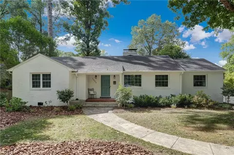 3405 Kirby Dr, Greensboro, NC 27403