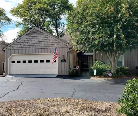 140 Warwicke Pl, Bermuda Run, NC 27006