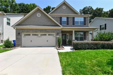 3675 Vestavia Dr, Kernersville, NC 27284