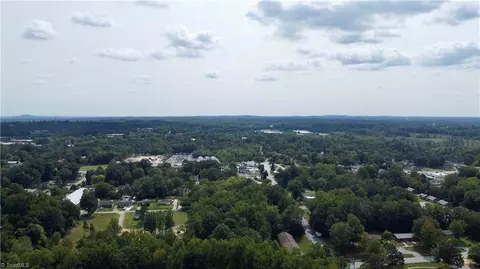 1450 Elgin Ave, High Point, NC 27262 photo 26