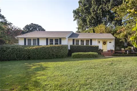 1501 Quail Dr, Greensboro, NC 27408
