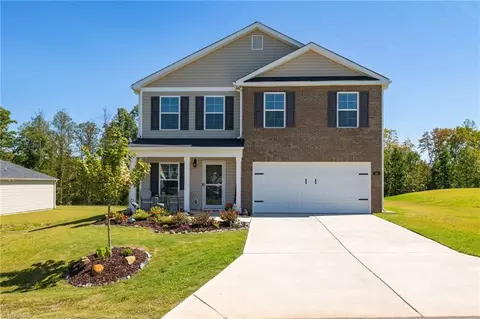 145 Stone River Way, Mayodan, NC 27027