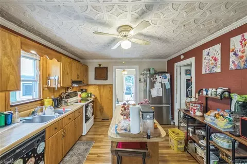 143 Wilson Rd N, Lowgap, NC 27024 photo 15