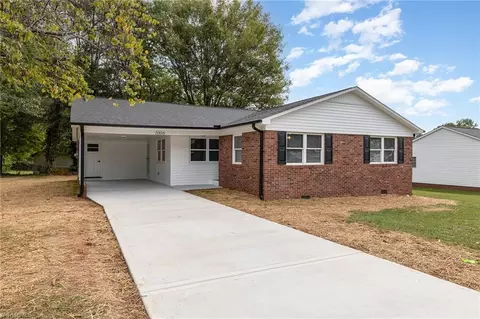 1006 Radio Rd, Statesville, NC 28677