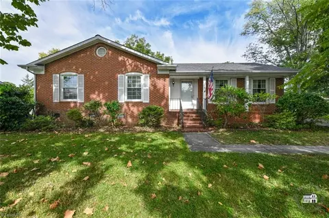 1007 Lakecrest Ave, High Point, NC 27265