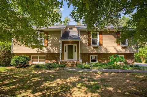 7670 Mcgee Rd, Rural Hall, NC 27045
